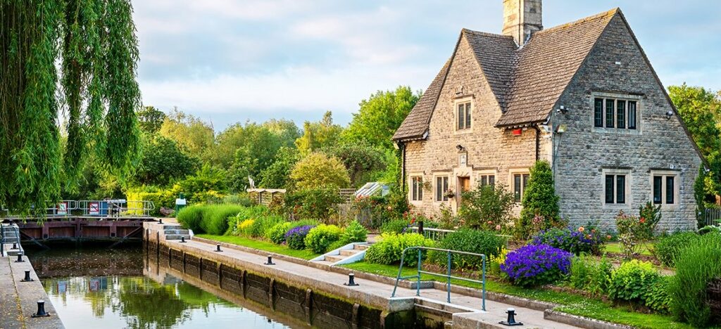 Schöne Anlegestelle in England