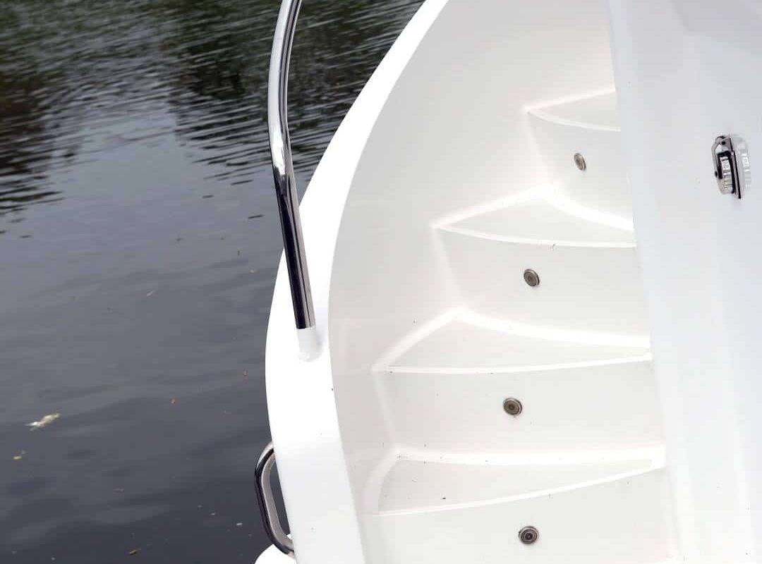 Hecktreppe Motorboot Royal Holland