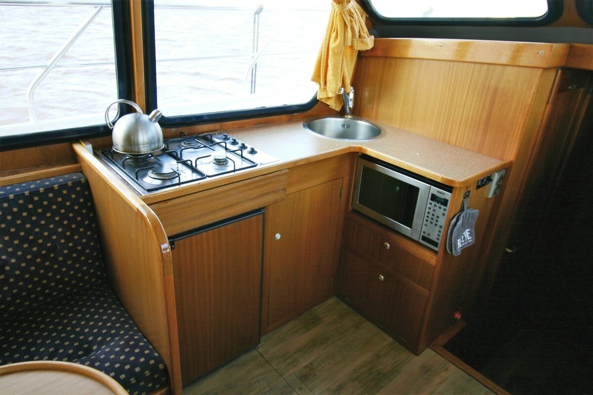 Küche Motoryacht Valk Content 1300 Donau