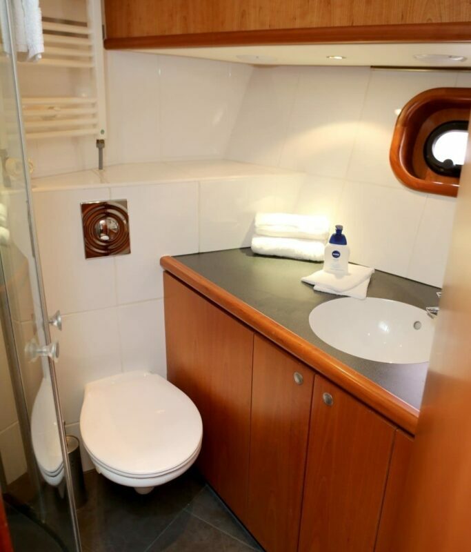 Waschbecken Motoryacht Royal