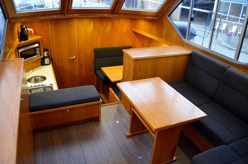 Wohnbereich Motoryacht Renal 36 Drait 131/132