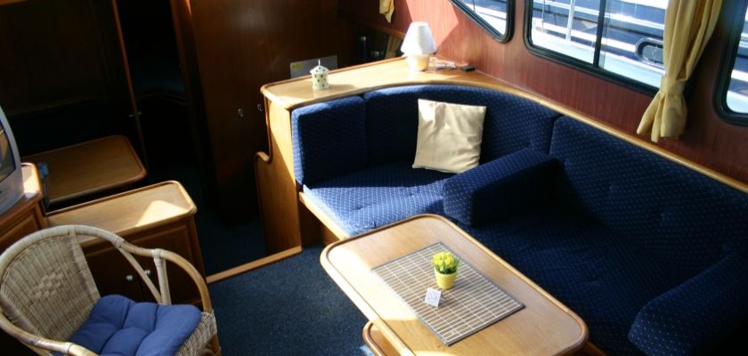 Wohnbereich Motoryacht Vacance 1200 Harmony 