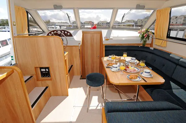Wohnen auf Hausboot Clipper