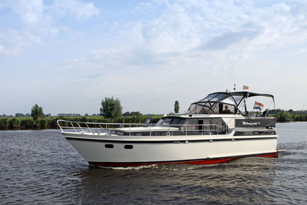 Motorboot Wolvenjacht 9 - Jachtcharter Panorama
