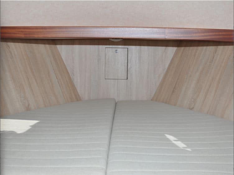 Bugkabine Doppelbett Motoryacht