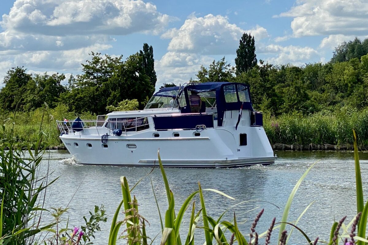 Motoryacht Mercurius ab Leerdam/Heukelum