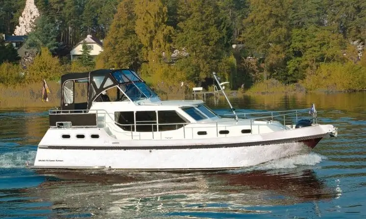 Motoryacht Gruno 37 Excellent - Yachtcharter Schulz