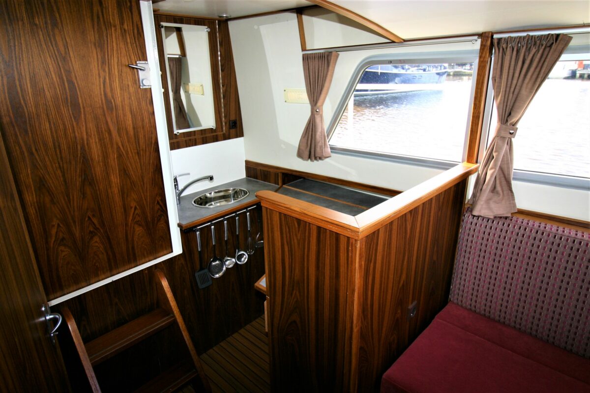 Pantry Doerak 850