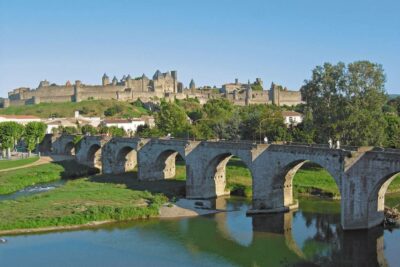 Carcassone am Canal du Midi