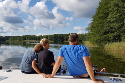 Entspannung auf dem Hausboot Seenplatte