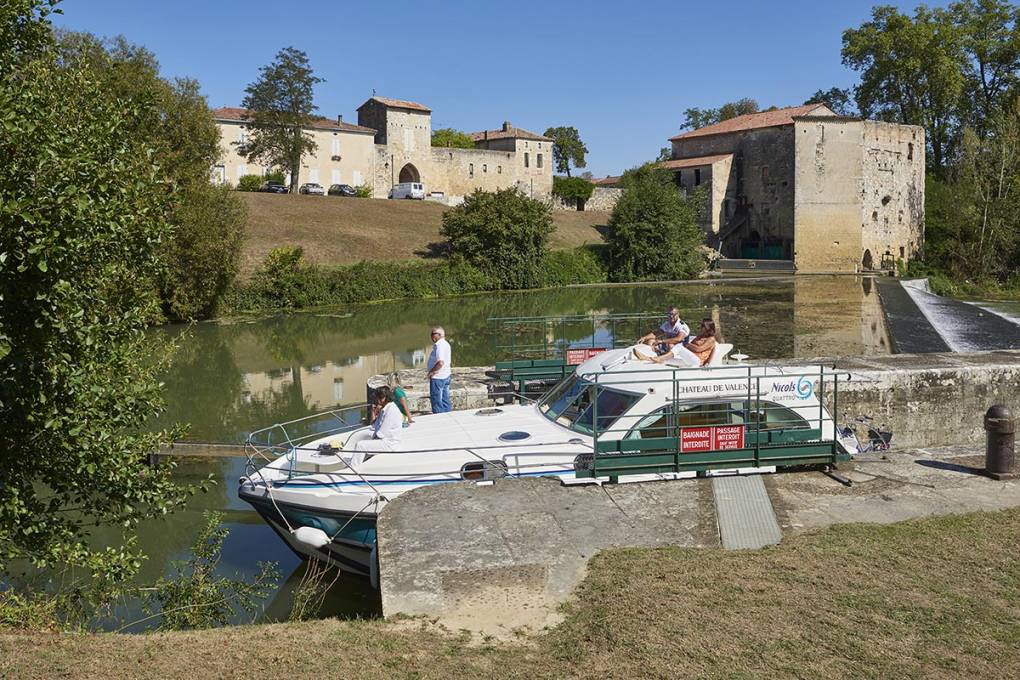 Schleuse Vianne in Aquitanien