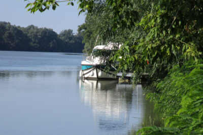 Naturanleger Theiss Nicols Hausboot