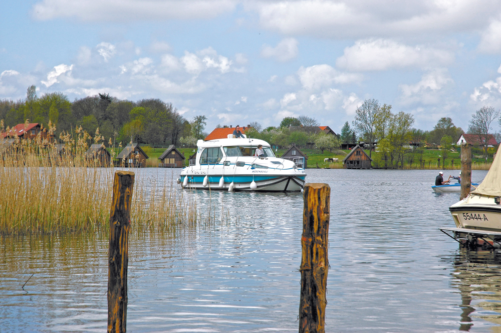 Nicols Hausbootferien Mecklenburgische Seenplatte