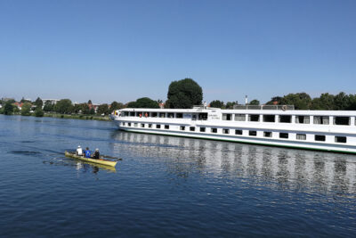 Fahrgastschifffahrt am Neckar