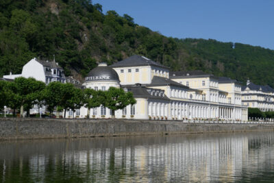 Spielbank am Ufer der Lahn