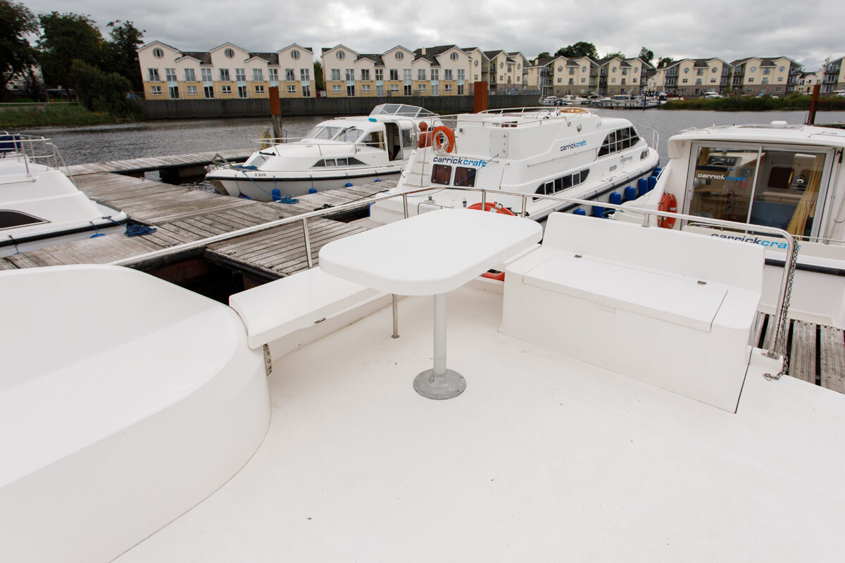 Sonnendeck-Waterford-Hausboot