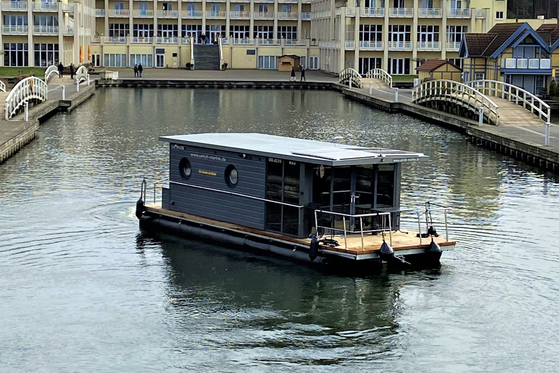 Apart L Bungalowboot Ansicht