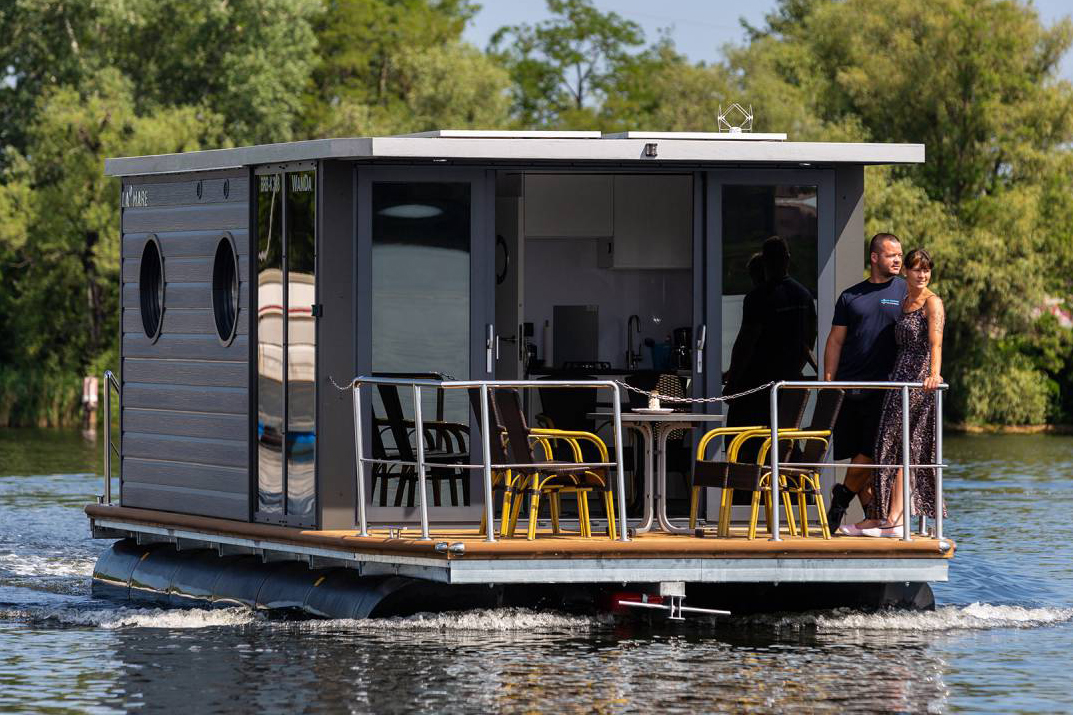 Bugansicht Apart M Bungalow Hausboot