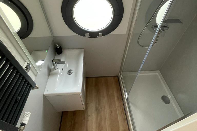 Nasszelle Beispiel Apart EL Bungalowboot