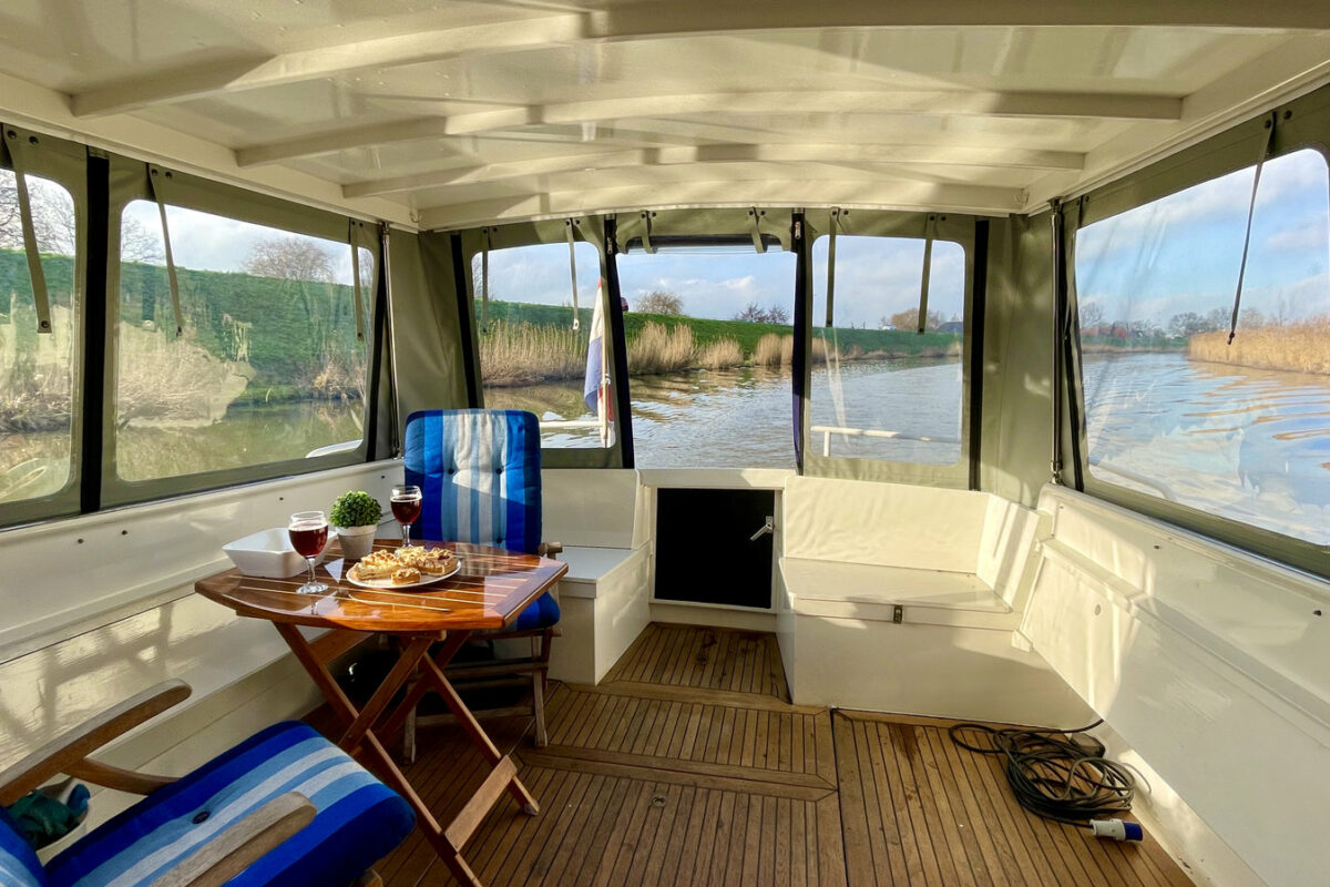 Hausboot-Pollux-Heckterrasse