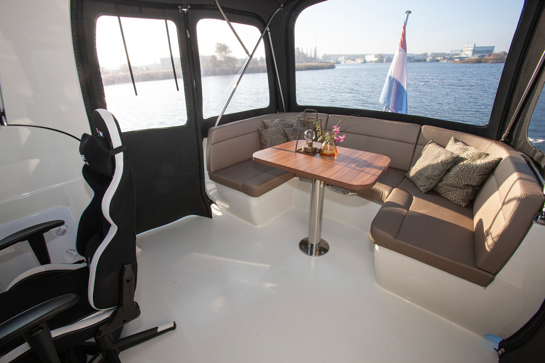 Jetten-38-Allegra-Star-Sonnendeck