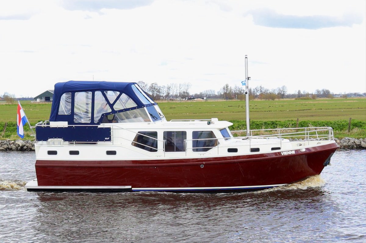 motoryacht-privateer-34-vienne