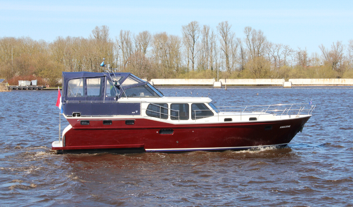 vacance1200-amazone-seitlich