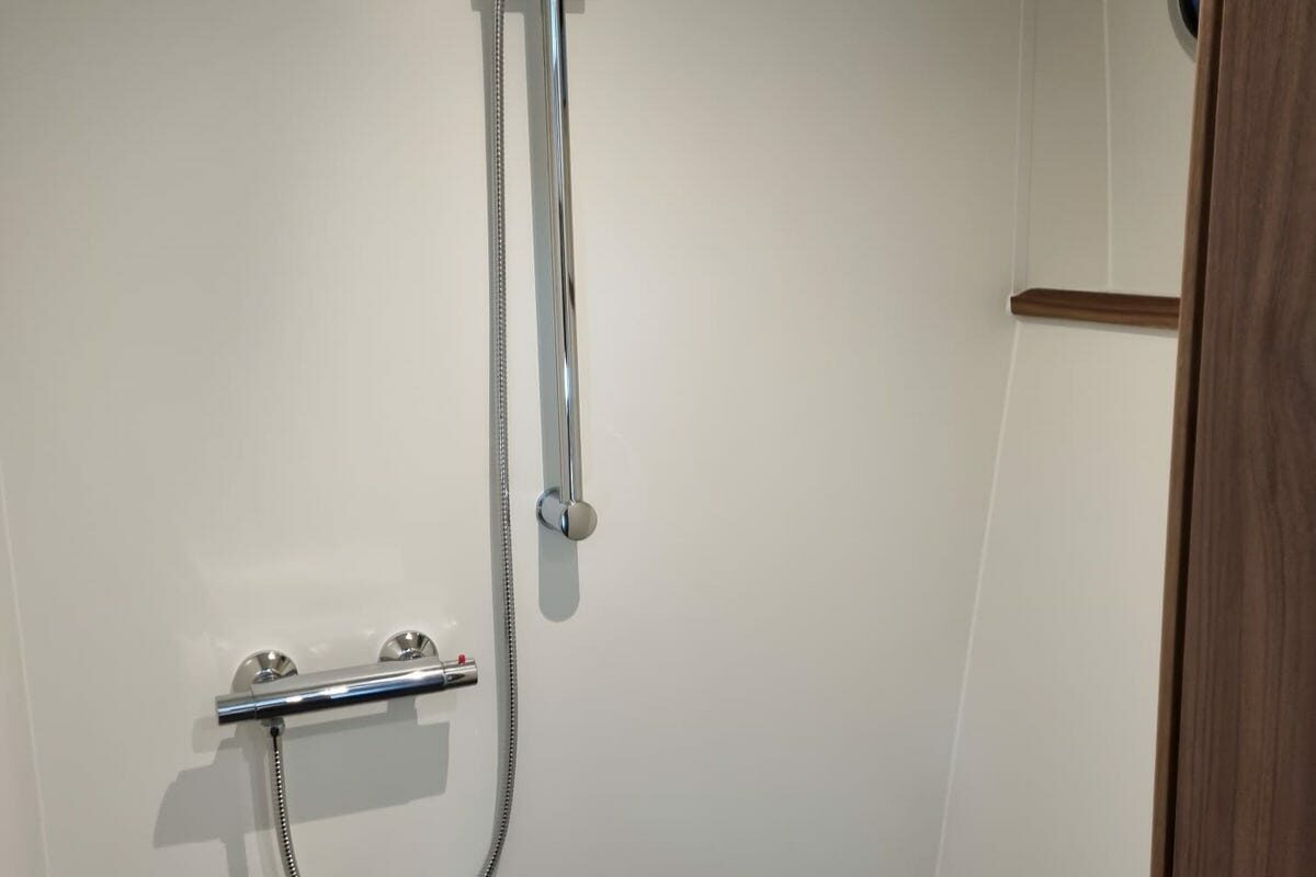dusche-abim-134-klara