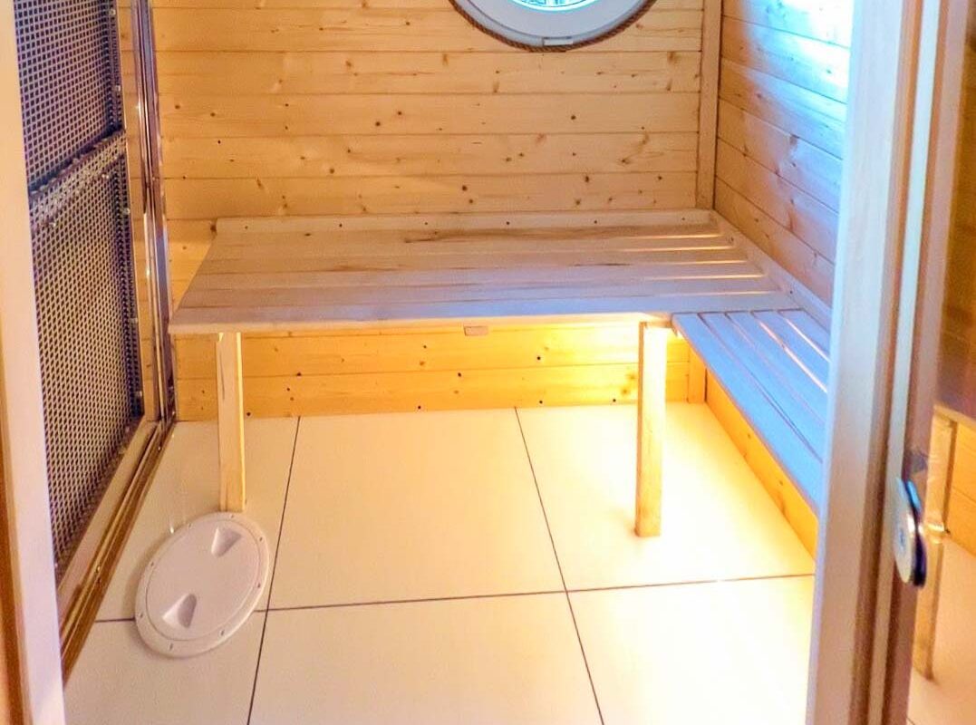 hausboot-sennolutz-sauna