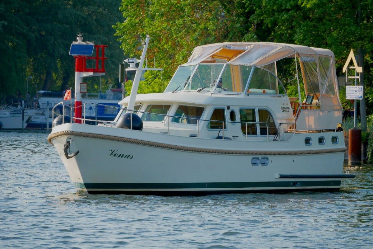 linssen-grand-sturdy-369-ac-venus
