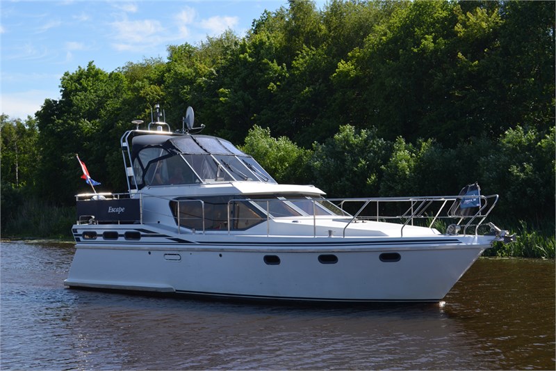 reline_1150_escape_hausboot
