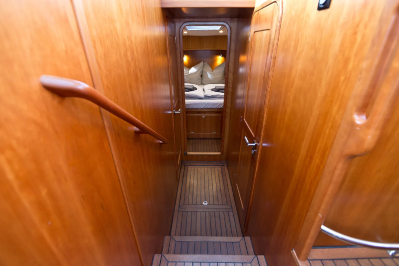 hausboot-alexis-innen-flur