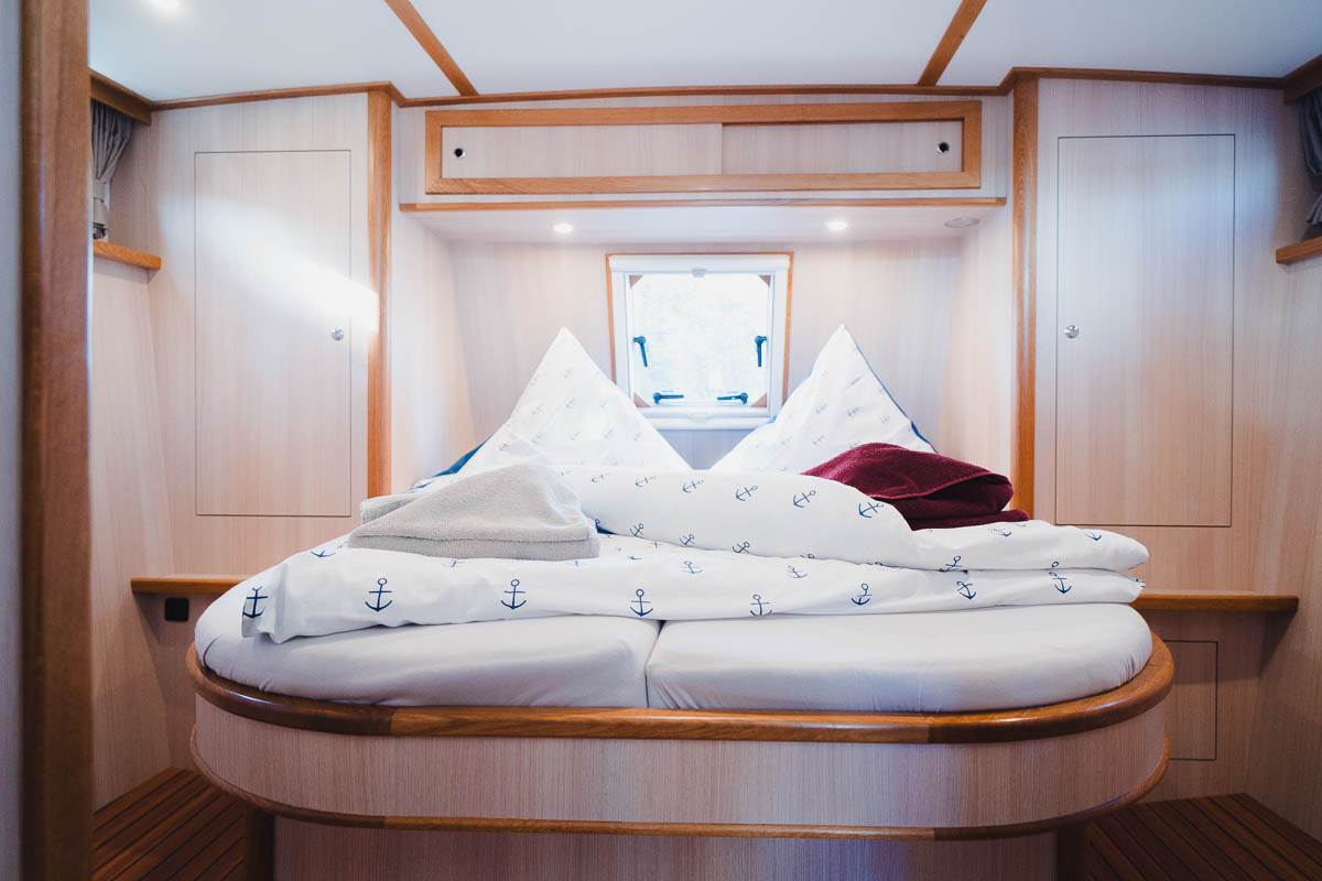 doppelbett-heckkabine-mon-amour