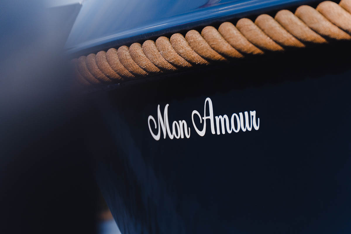 motoryacht-mon-amour-riverboating