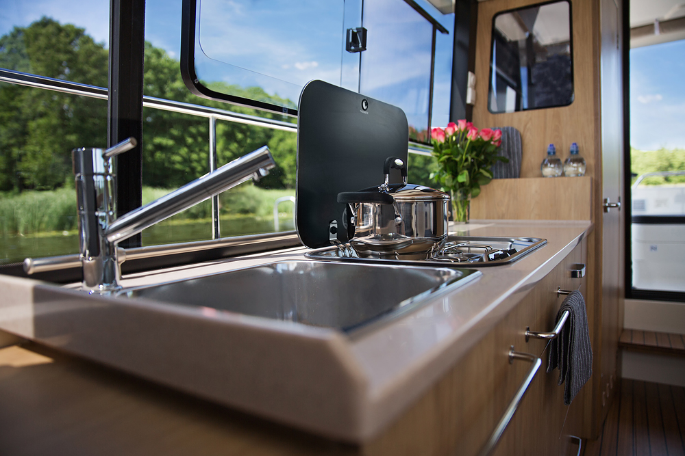 pantry-hausboot-suncamper