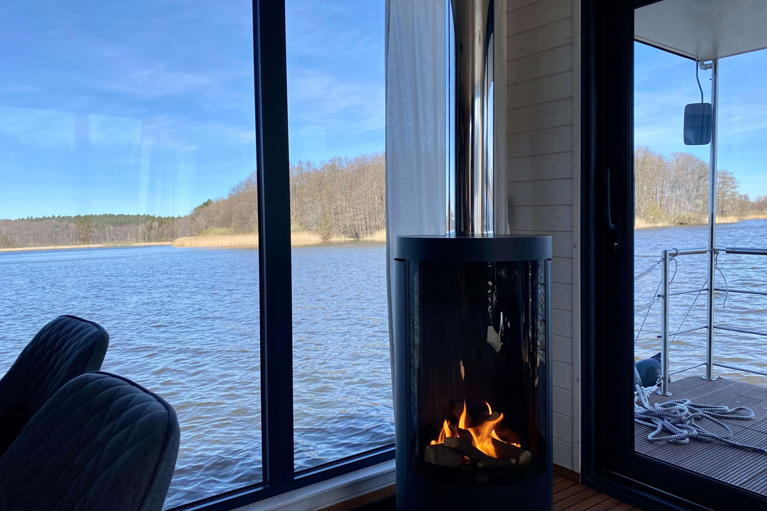 kaminstimmung-redwine-hausboot
