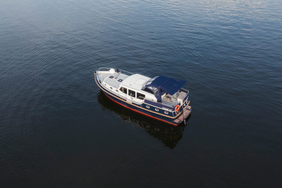 riverboating-yacht-atlantic-heck