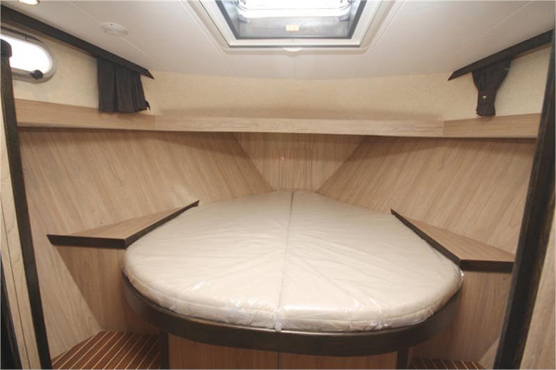 Gruno_32_Excellent_Ada-doppelbett-bug