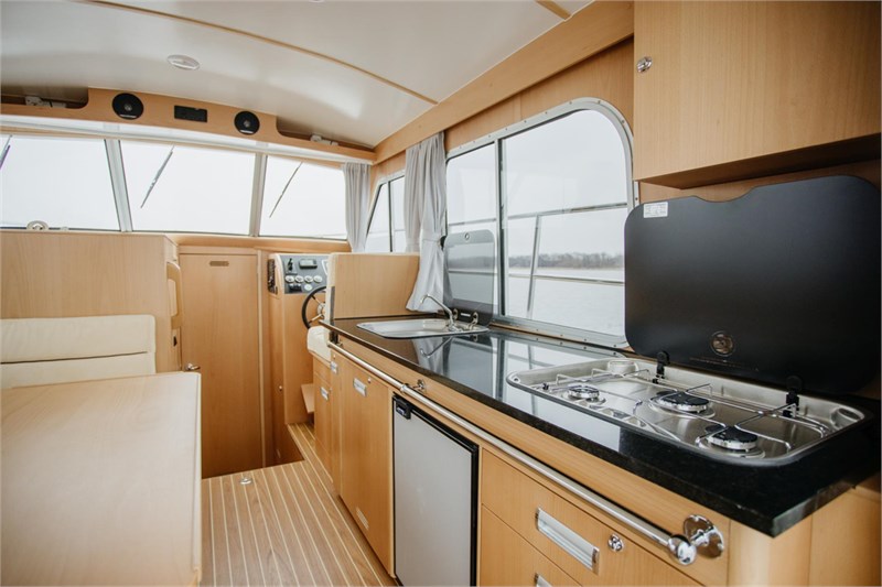 Yacht_Scandinavia_950_Hanna-Salon-Kueche