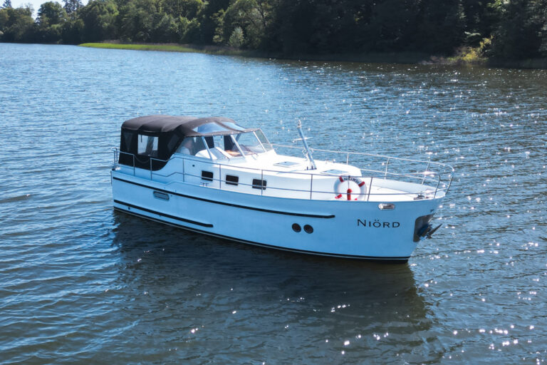 Motorboot Passion 880 Niörd - River Boating Holidays