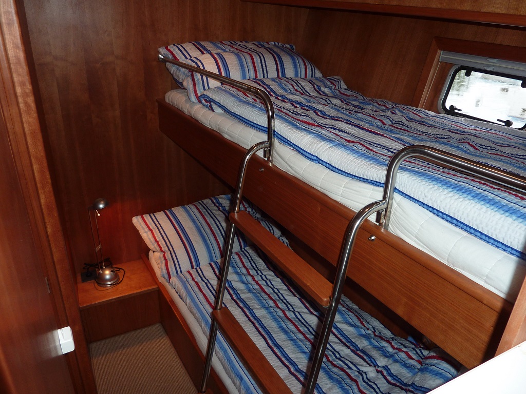 Etagebett seitliche Kabine Ronja