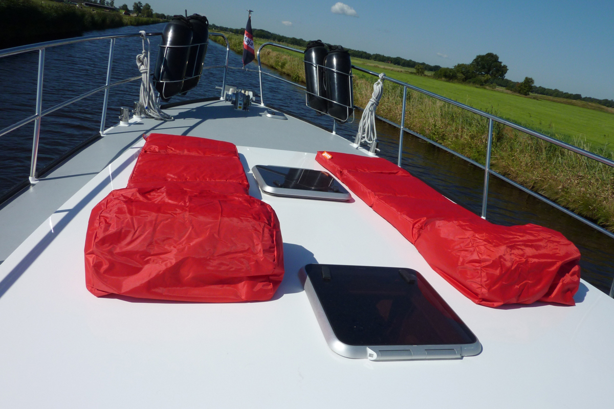 Liegematratzen Motorboot Maja