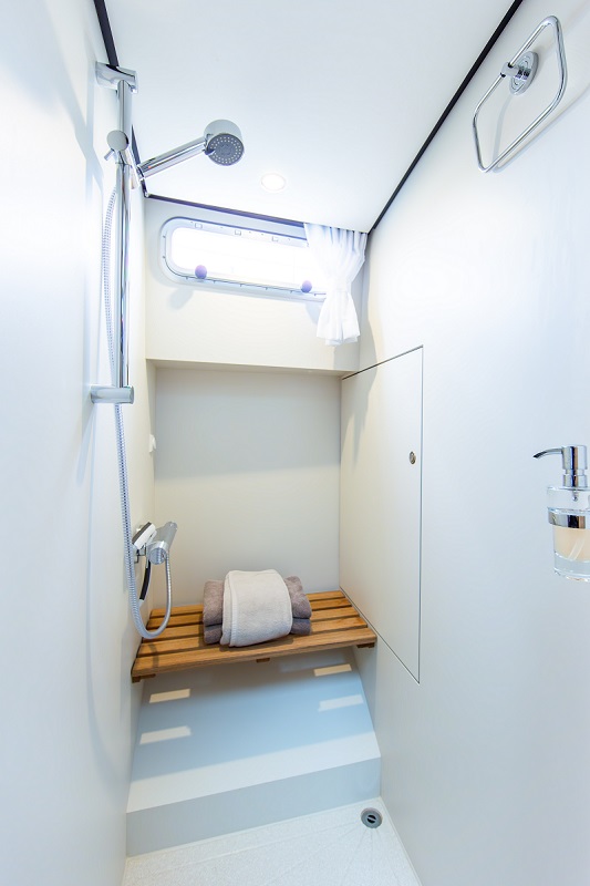 dusche-2-boot-keyif