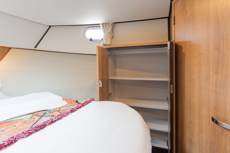 schrank-kabine-boot-glenfiddich