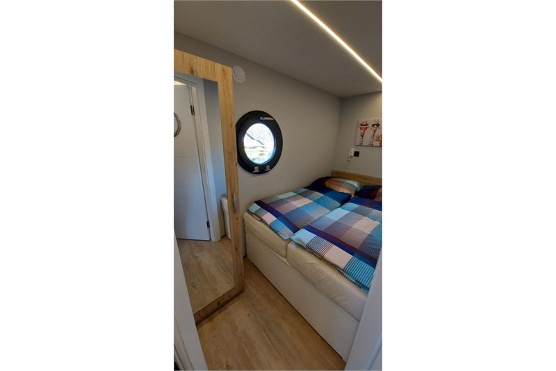 weiteres_schlafzimmer_doppelbett_hygge