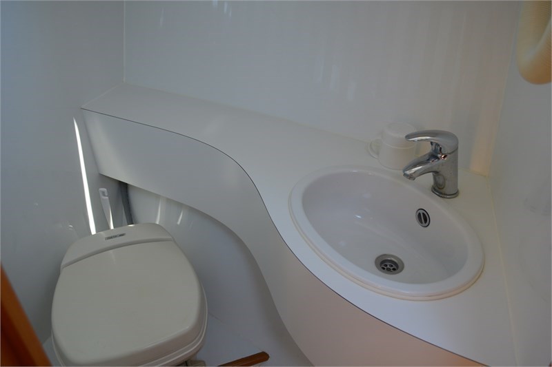 blueflower_toilette