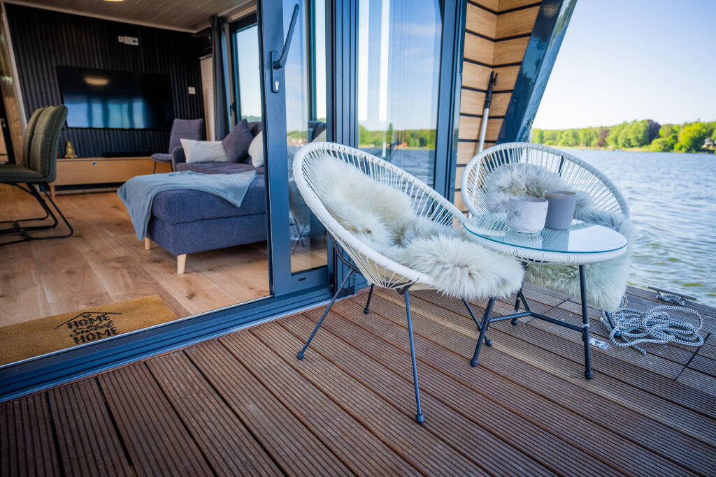 bugterrasse-boot-brino