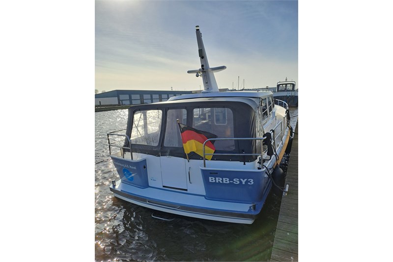 bravoure_40_drait_107_heckansicht