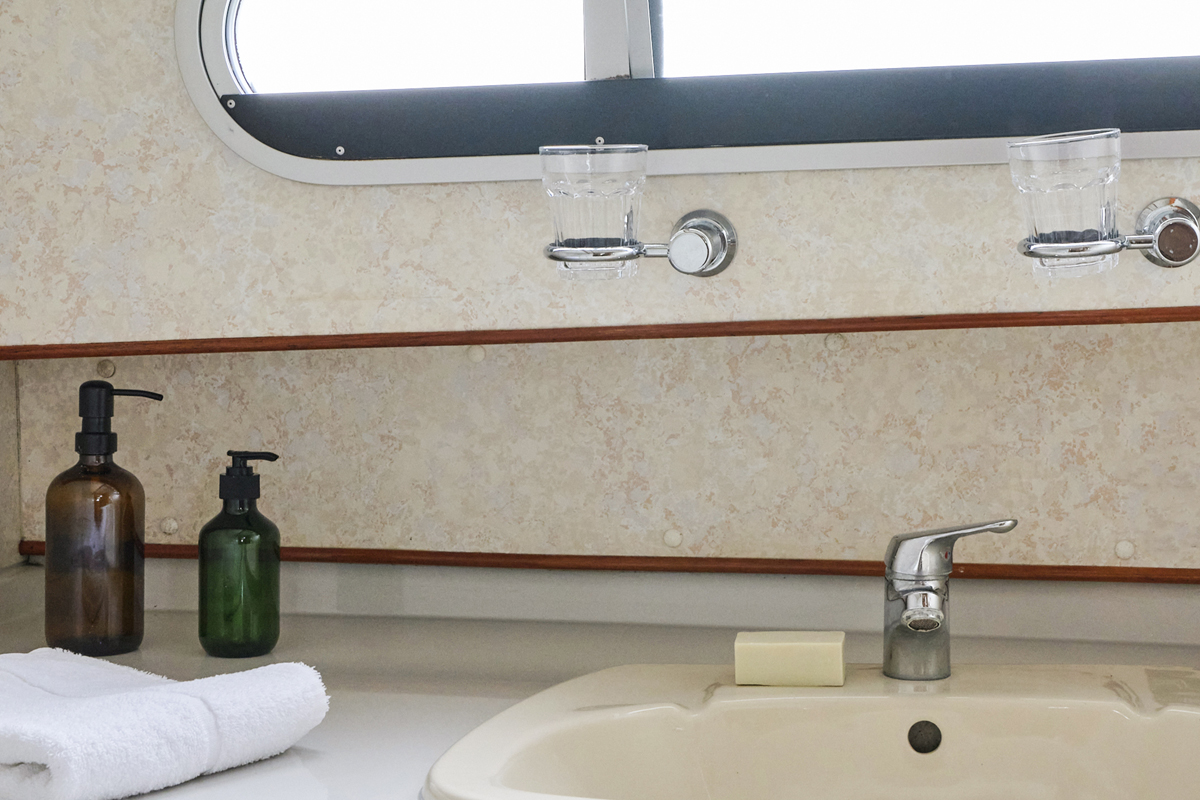 Bad Waschbecken Crusader