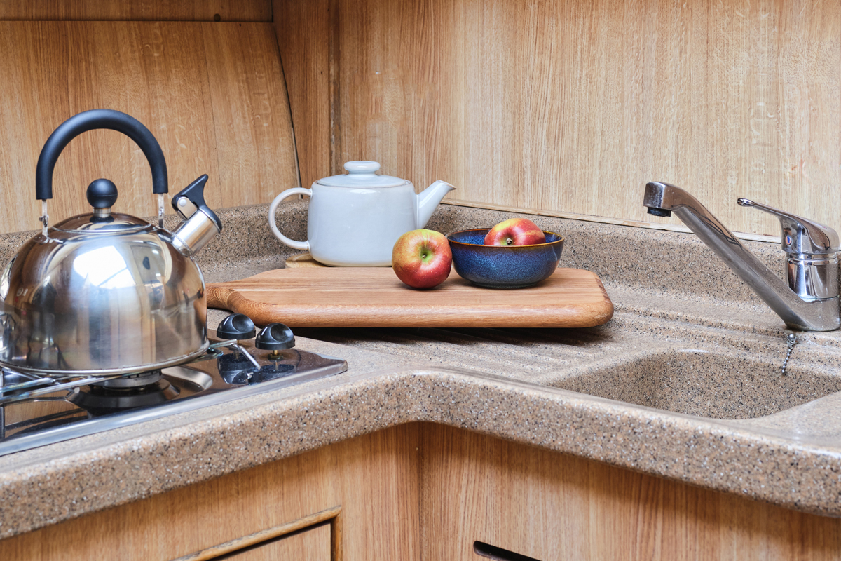 Kueche Hausboot Consul